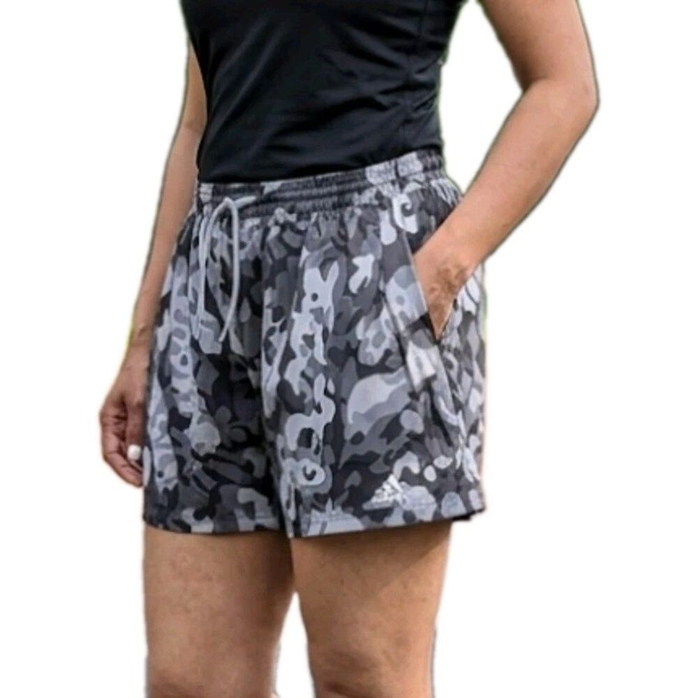NWOT Adidas Size M Camo 2-in-1 Running Shorts Grey Black Lined Activewear Gym